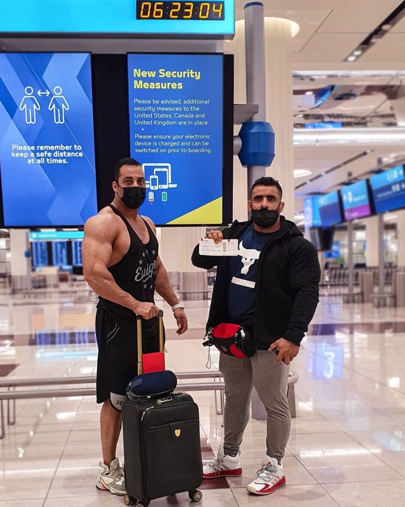 هادی چوپان در فرودگاه امریکا